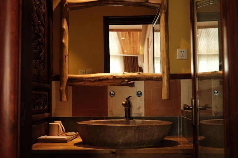 Bathroom 4, Gujia Hotel, Kunming