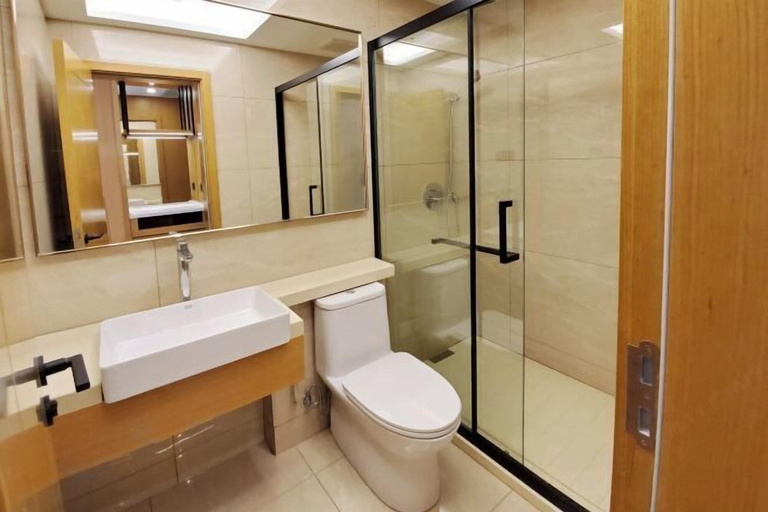 Bathroom 4, Zhongtian Huanghai Hotel, Nantong
