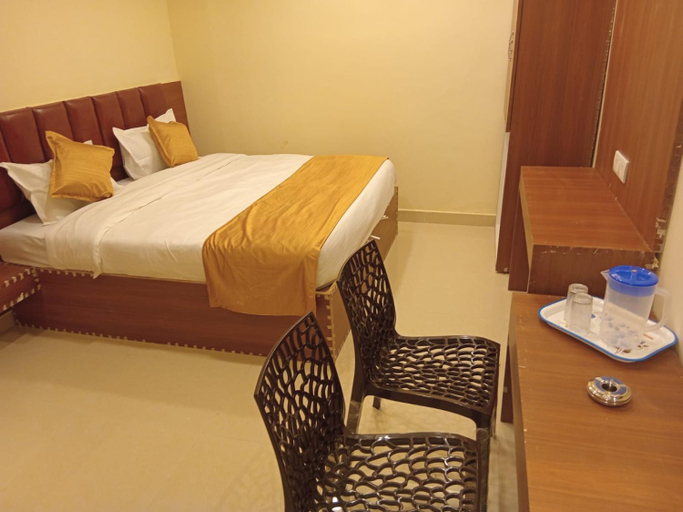 Bedroom 4, Siddi Vinayaka hotel, Hyderabad