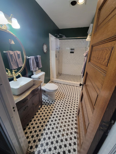 Bathroom 3, The Weis Mansion Bed and Breakfast, Black Hawk