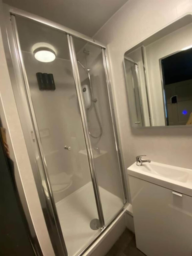 Bathroom 3, The City Residence, Edinburgh