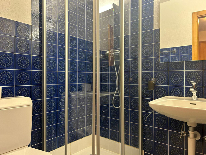 Bathroom, Charming apartment in Vaysonnaz, Sion