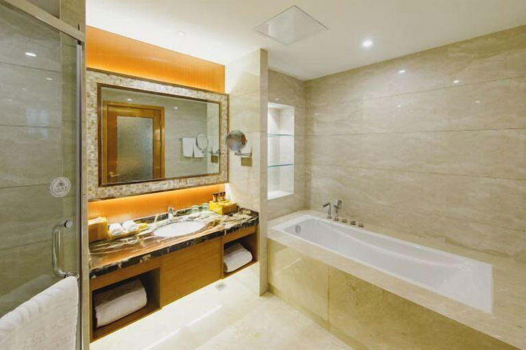 Bathroom 4, Textile City Hotel, Nantong