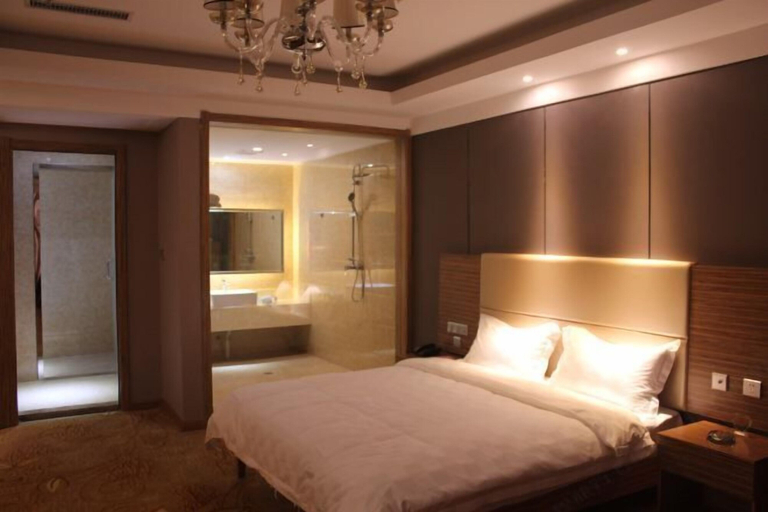 Bedroom 3, Xintianfu International Hotel, Yanbian Korean