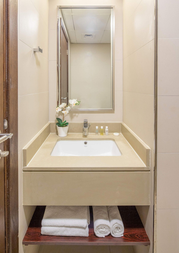 Bathroom, Silkhaus Stylish Burj Khalifa View Balcony Difc, Dubai