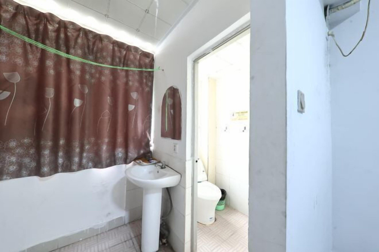 Bathroom 5, Jinhongye Hotel, Dongguan