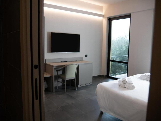 Bedroom 3, Aldero Hotel, Viterbo