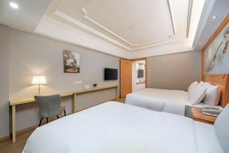 Bedroom 3, Vienna International Hotel, Fuzhou