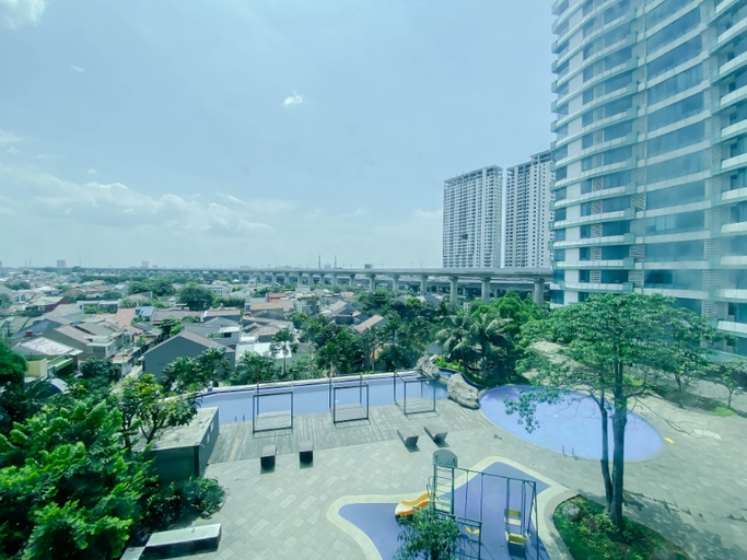 Exterior 2, Restful Wooden Touch Studio at Apartment Grand Kamala Lagoon By Travelio, Bekasi