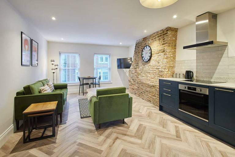 Room 2, Host Stay Sea Salt Apartment, North Yorkshire