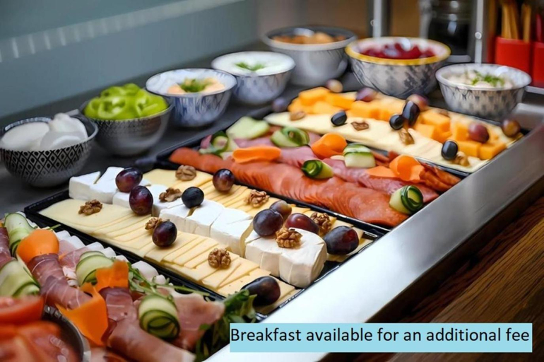 Food & Drinks 4, Butik Apartments, by BQA, Budapesti