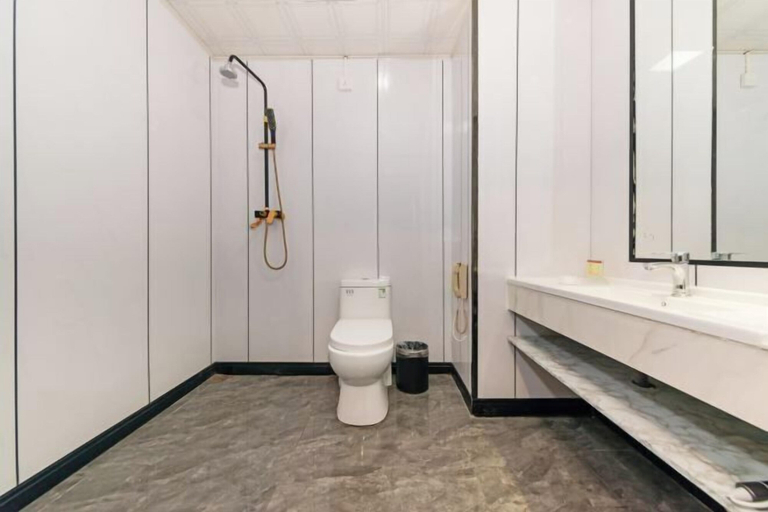 Bathroom 4, Zezhou Hotel, Chengde