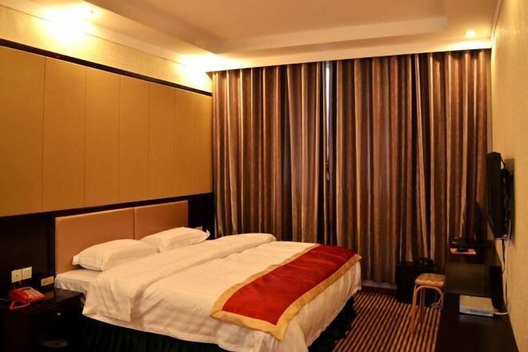Bedroom 5, Xichong Mingcheng Holiday Hotel, Nanchong