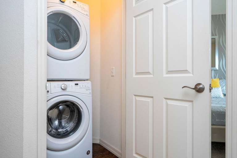 Bathroom 4, Bedrooms 2 Bathrooms West Lucaya 3216 CP, Osceola