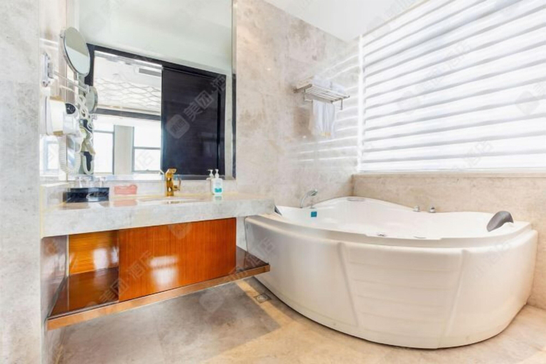 Bathroom 4, Yunlong Hotel (Wenling Yintai Branch), Taizhou
