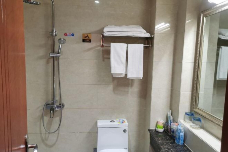 Bathroom 4, Anning IKEA Express Hotel, Kunming