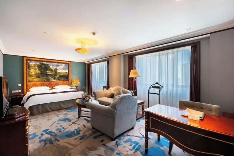 Bedroom 2, Golden Ocean Hotel, Tianjin