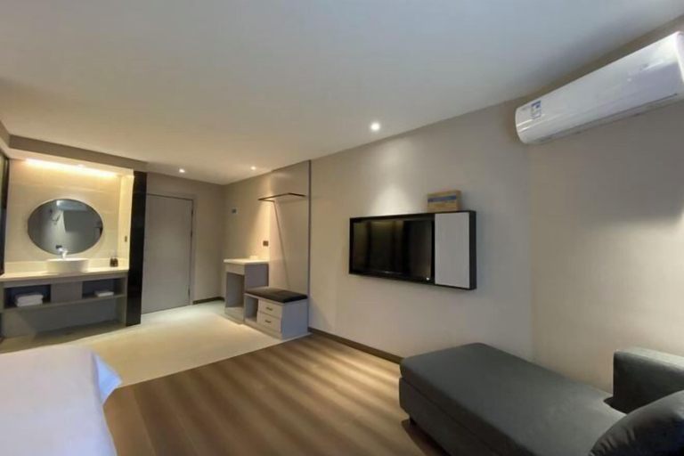 Others 5, Jindu Hotel Danghu Street, Jiaxing
