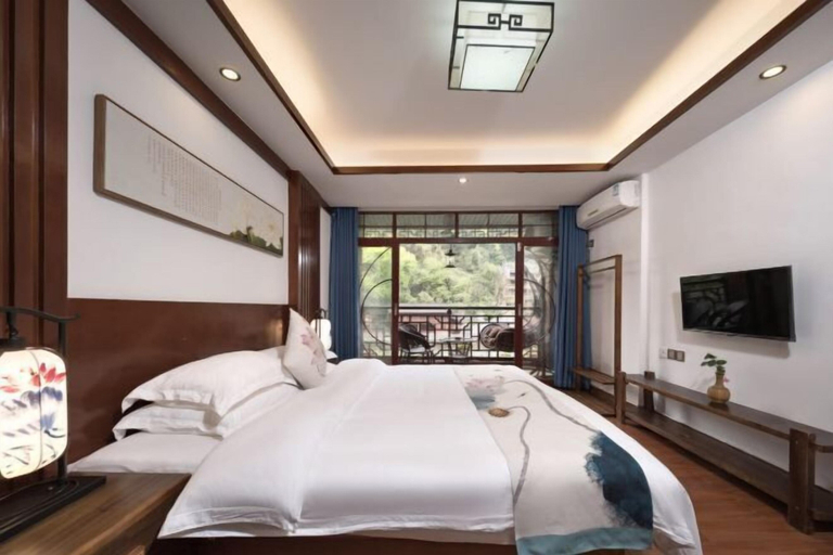 Bedroom 3, Baihuayuan River View Guesthouse, Xiangxi Tujia and Miao