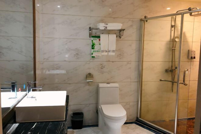 Bathroom 3, Ai Shang Hotel, Qinzhou
