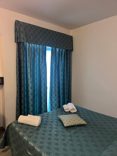 Bedroom 2, ALBERGO DELLA STAZIONE, Savona