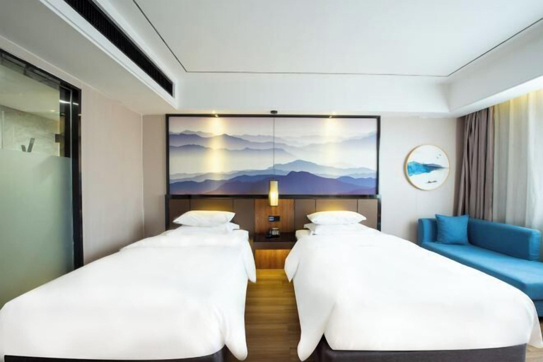 Bedroom 3, Rong'an International Hotel, Liuzhou