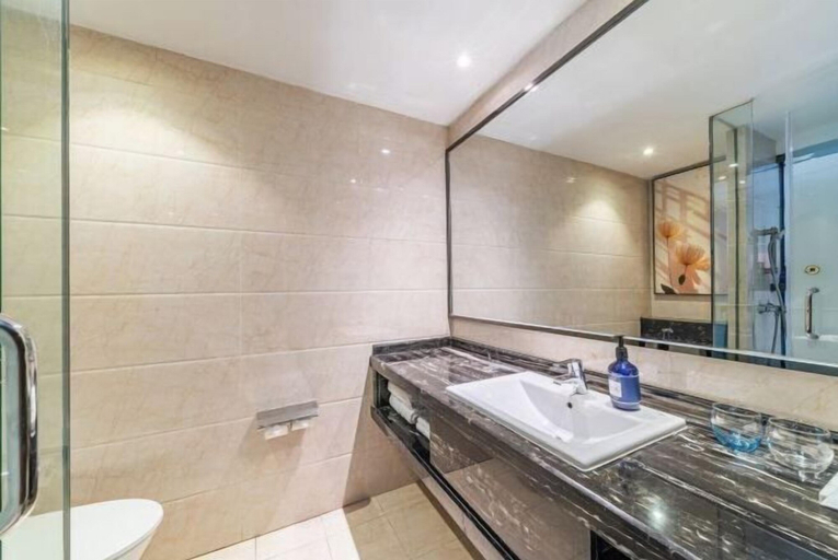 Bathroom 3, Starway Hotel (Zhangzhou Bihu Wanda Plaza), Zhangzhou
