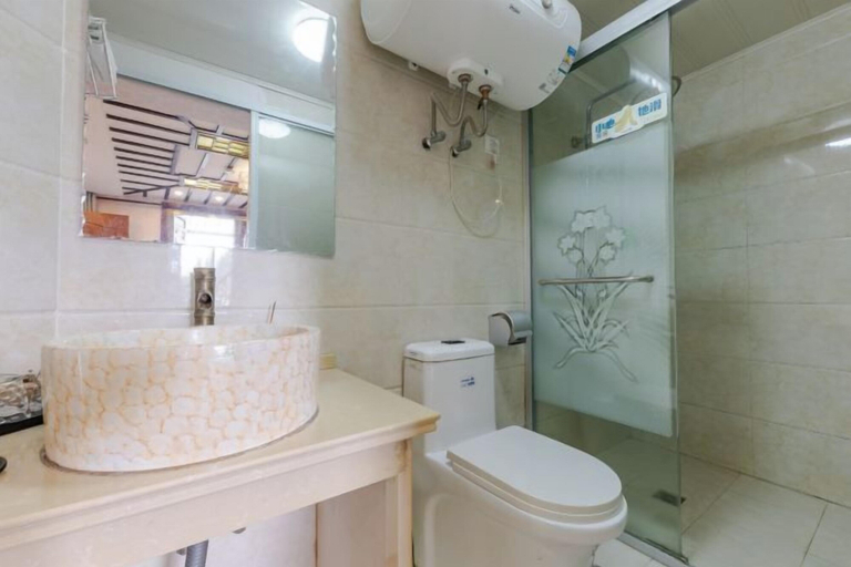 Bathroom, Qianshe Guanshuiyi Riverside Boutique Inn, Suzhou