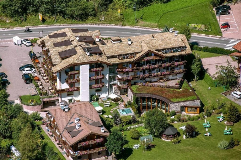 Exterior & Views 2, HOTEL GRAN PARADIS, Trento
