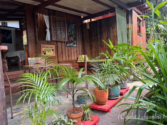 Others 4, My Mountain Home - Le Studio