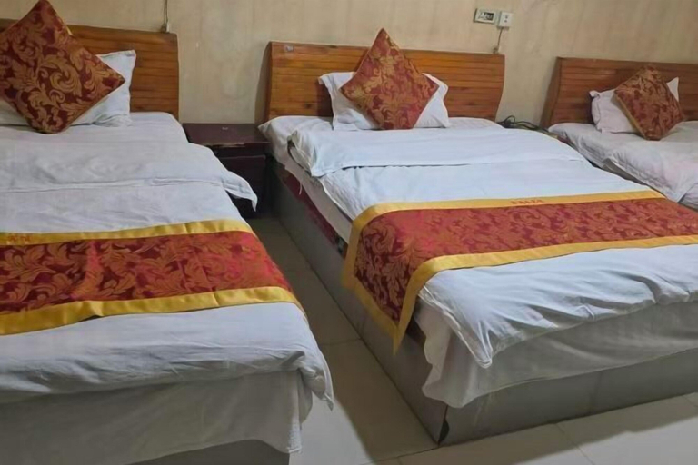 Bedroom 5, Yingshan-Manchun Hotel, Nanchong