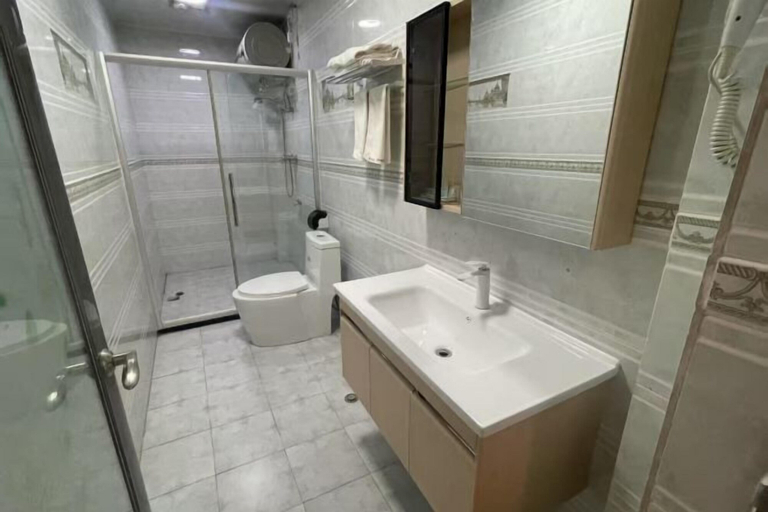 Bathroom 5, Shanghang Rongxiang Apartment, Longyan