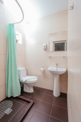 Bathroom 5, Aura, Bilhorod-Dnistrovs'kyi