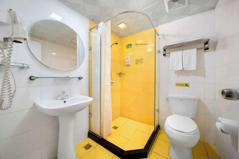 Bathroom, Harbin Dashu Hotel, Harbin