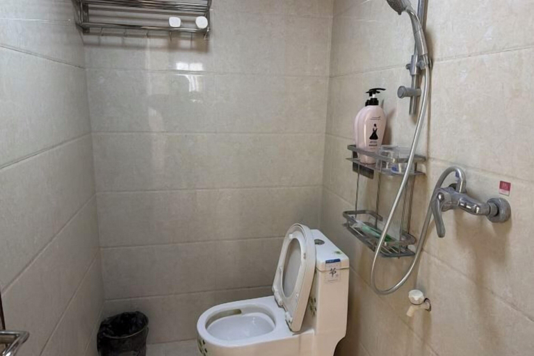Bathroom 3, Yongzhou Ancient Village Inn, Yongzhou