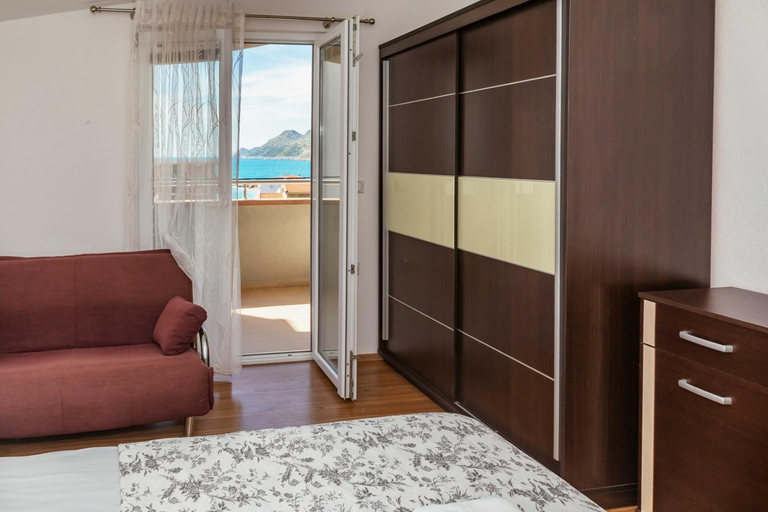 Bedroom 3, Sea Whisper Villa
