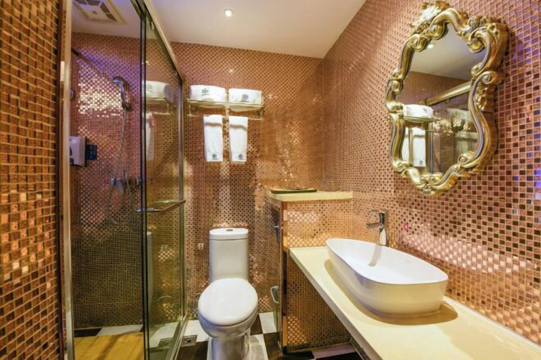 Bathroom 4, Yiwang Hotel Collection (Wenzhou Avenue), Wenzhou