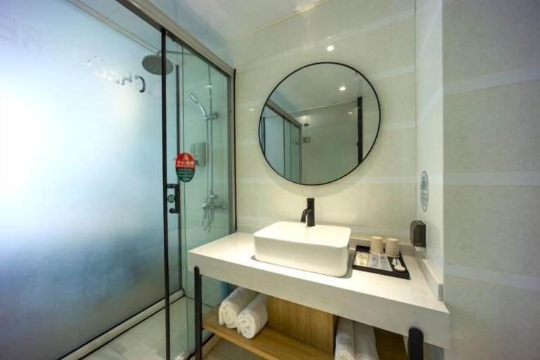 Bathroom 4, GreenTree Inn (Chongming Nanmen), Shanghai