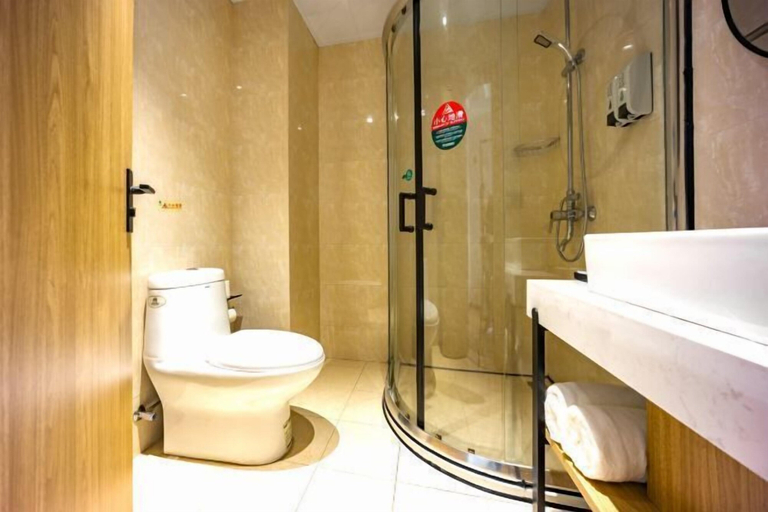 Bathroom, GreenTree Inn (Chongming Nanmen), Shanghai