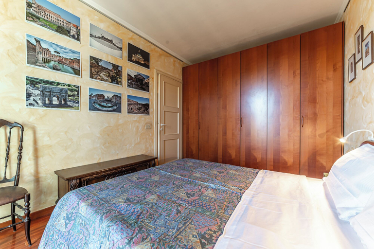 Bedroom 4, D&R Apartment - Metro Re di Roma, Rome
