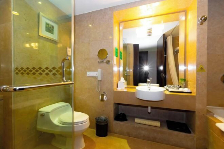 Bathroom 4, Peninsula Hotel, Ningbo