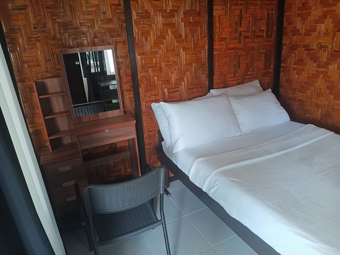 Bedroom 4, Rock Island Resort, Hinatuan