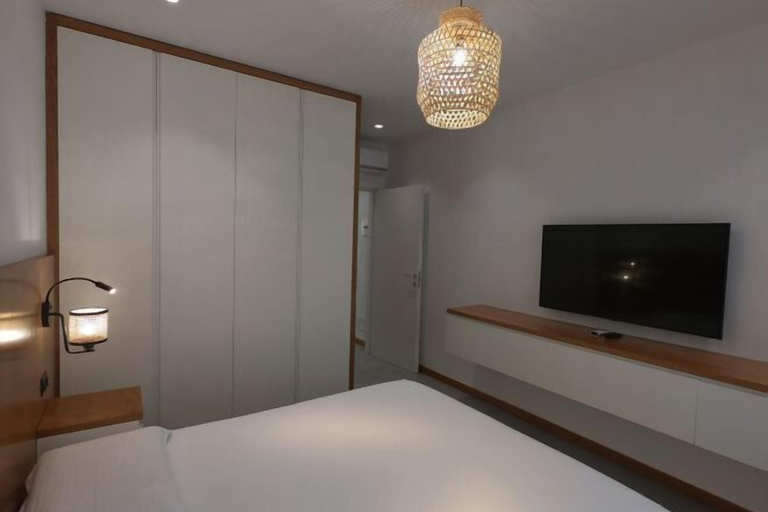 Bedroom 4, Pinegrove Apartment, Durrësit