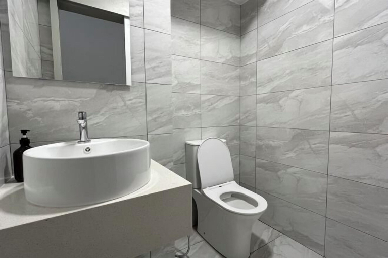 Bathroom 5, Arte Cheras by Awesomestay, Kuala Lumpur
