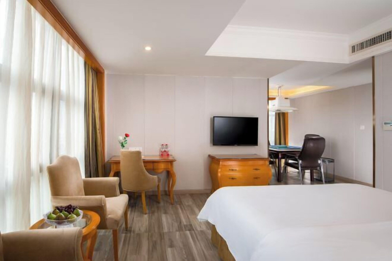 Bedroom 5, Vienna Hotel (Shenzhen Longcheng Vanke Li Jixiang Metro Staion), Shenzhen