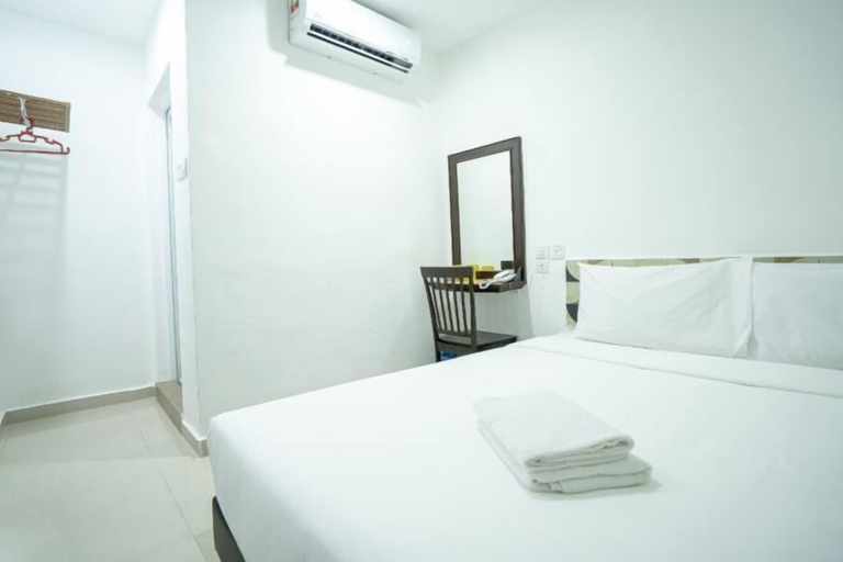 Bedroom 4, Grand Bagan Hotel, Seberang Perai Utara