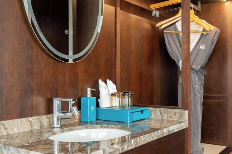 Bathroom 3, Bonny International Hotel, Loudi