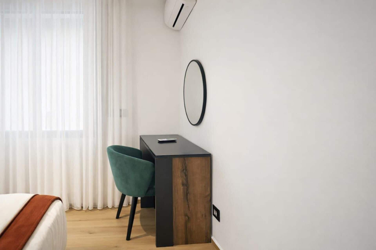 Bedroom 5, Captivating 2-bed Apartment in Tunis, Cité El Khadra