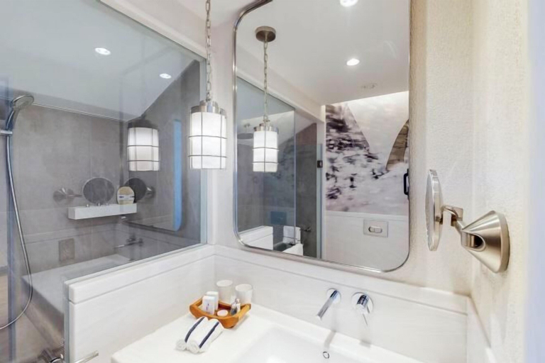 Bathroom 3, Arkin Karpaz Gate Marina