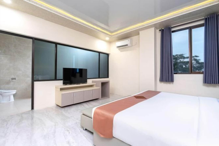 Bedroom 5, Grand Valonia, Jember